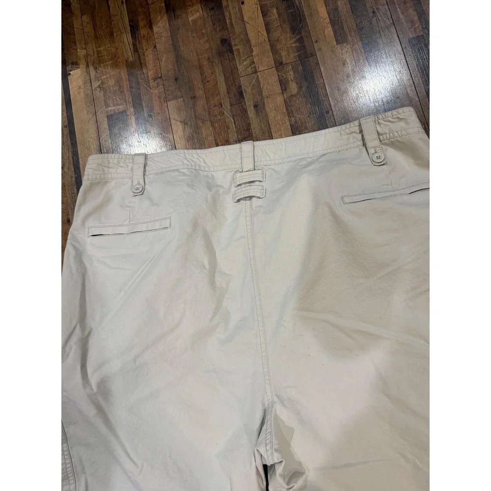 Roundtree & Yorke Cargo Shorts Mens 50 Tan Good Outdoors Cotton Utility